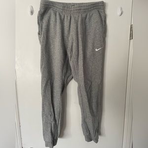 Nike Sportswear Club Fleece Joggers Men’s Large